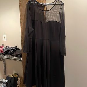 size 22 black dress with mesh sleeves